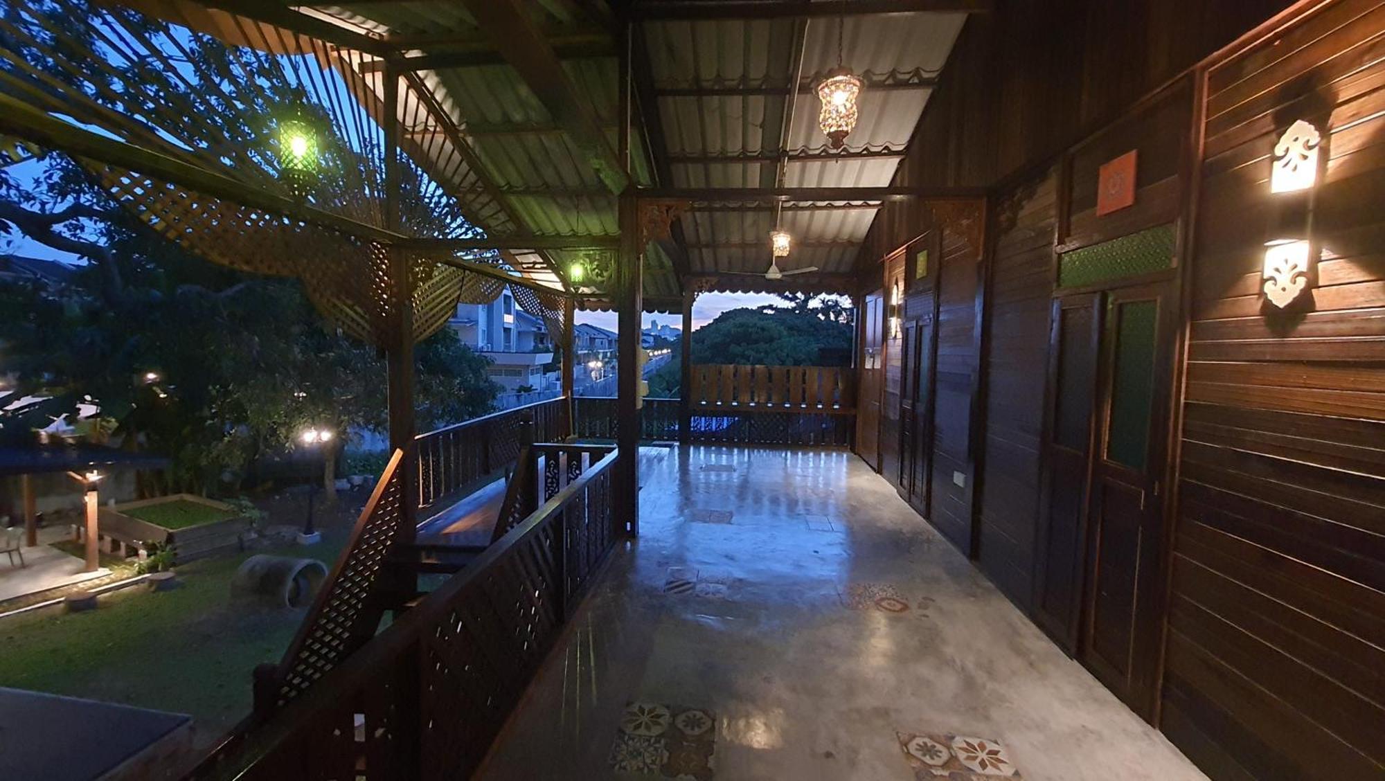 Sayang Di Kaki Bukit Homestay Near Icon City Bukit Mertajam Exterior photo